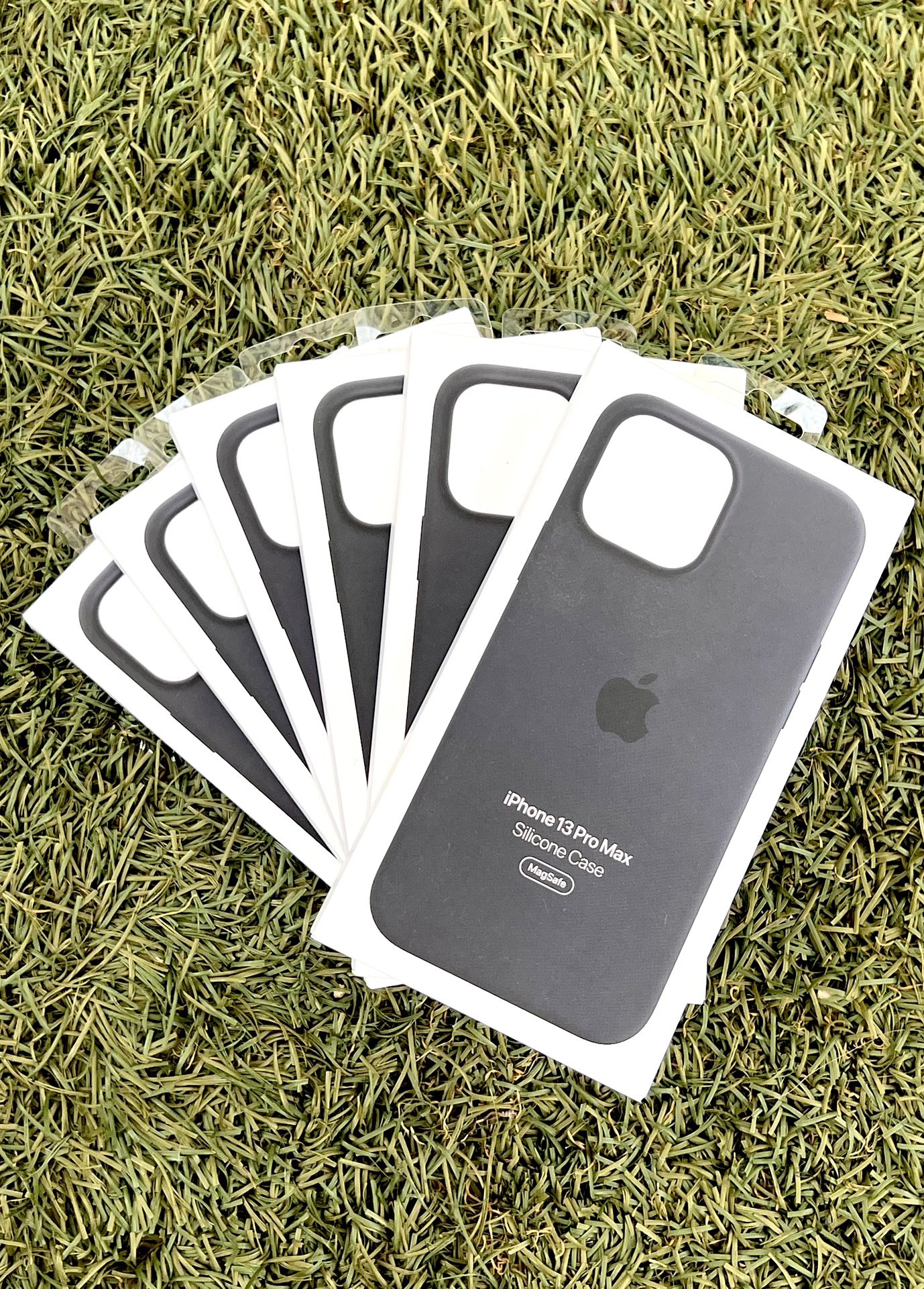 Genuine Apple iPhone 13 Pro Max Silicone Case