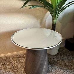 Walnut Wood End Table