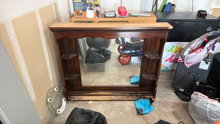 Dresser mirror
