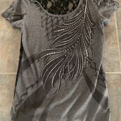 Miss Me Grey Feather Embellished Top, Size Medium
