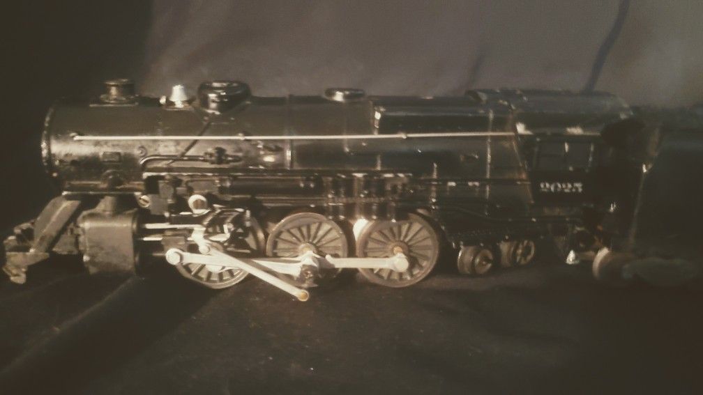 Vintage Lionel Locomotive 2025 With Tender 2466W