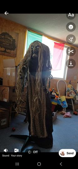 Life-Size Halloween Animated Witch Prop