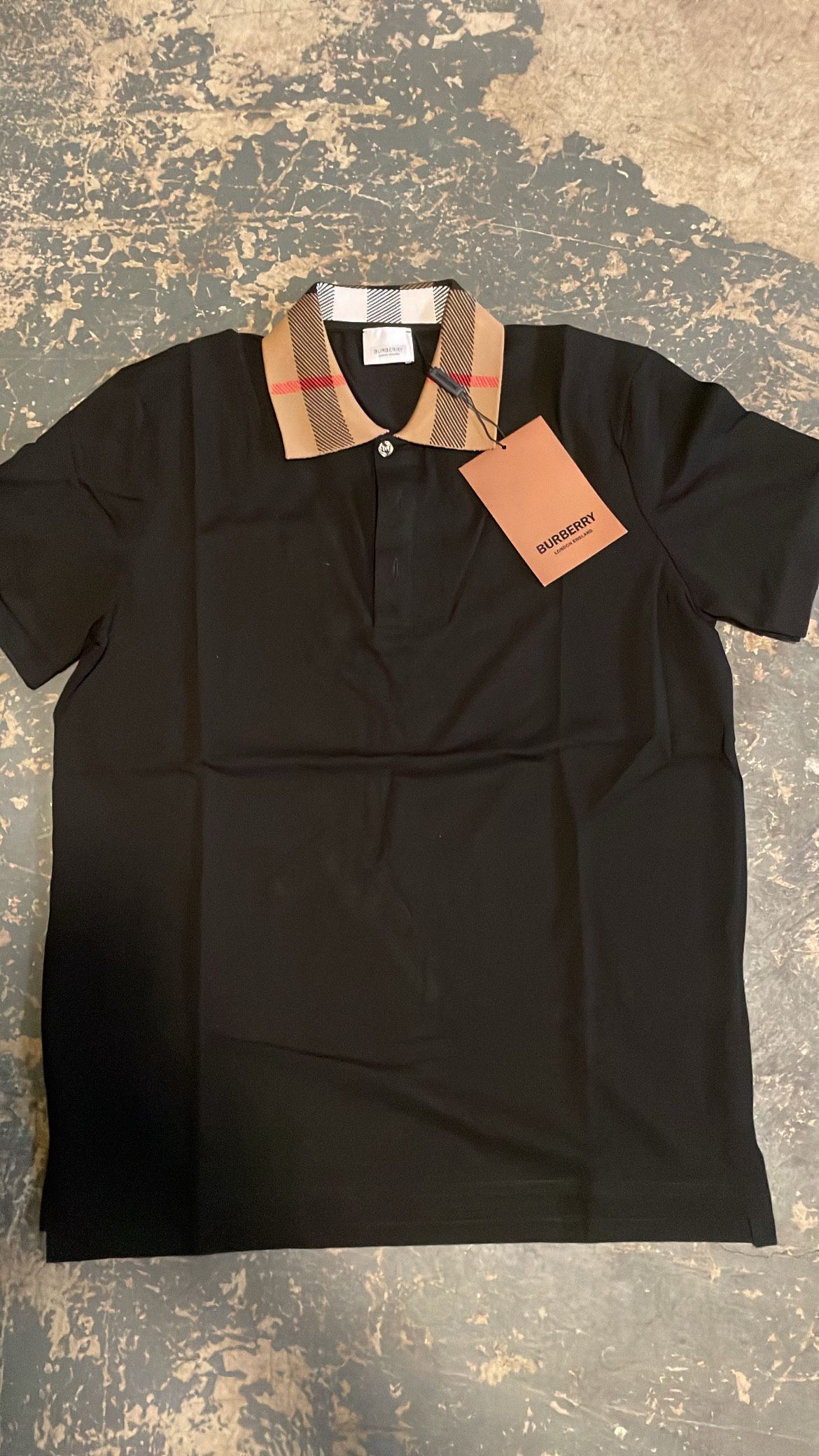 Burberry Polo Size Small