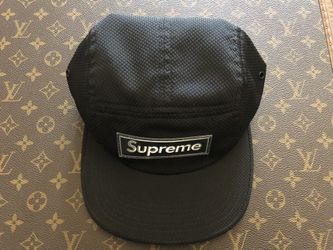 Supreme black hat clear box logo