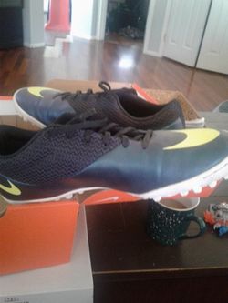 Nike men shoes 10 and a half almost new