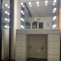 Vanity Set Hollywood Frameless Mirror LED Lights Makeup Table✨New