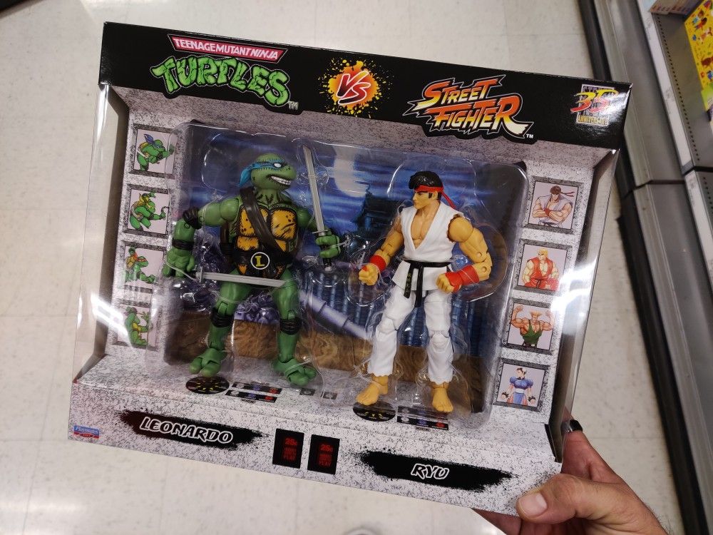 TMNT Vs. Street Fighter Figures