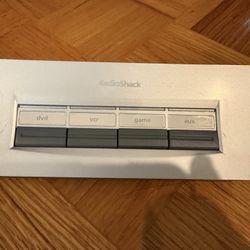 Radio Shack 15-1983 4 WAY AUDIOVIDEO SELECTOR (Like New) 