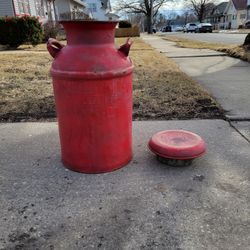 10 GAL STEEL MILK CAN
