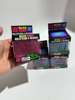 Needoh glitter cube