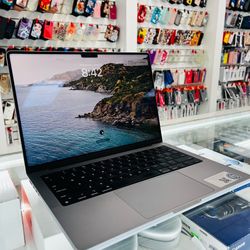 MacBook Pro 14-inch 2021 m1 16Ram 1TB