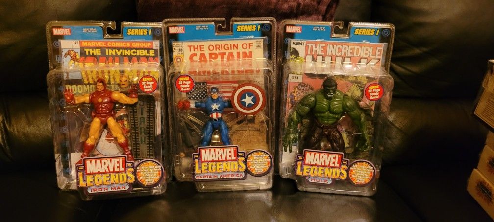 MARVEL LEGENDS LOT!