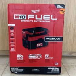 MILWAUKEE 0970-20 PACKOUT 2.5 GAL WET/DRY VACUUM (VACUUM ONLY).