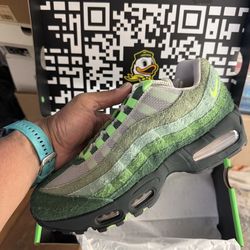 NIKE AIR MAX 95 DOAF - Oregon - Size 9 - Super Rare