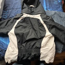 Outdoor jacket