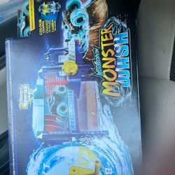 Megalodon Monster Truck Monster Wash new