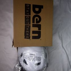 The Bern Hudson Urban Performance & NTA 8776 helmet in size M