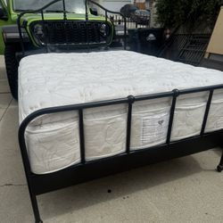 Full Size Bed Frame Set 