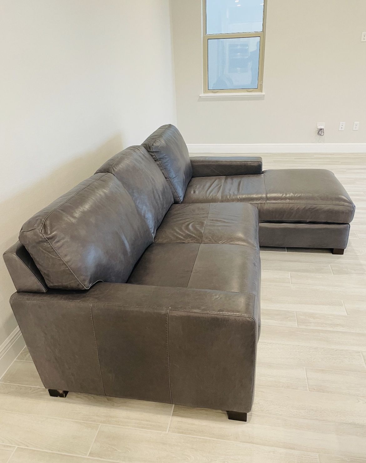 Sofa Gray Chaise NEW 