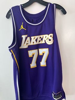 Jordan Adult Los Angeles Lakers Luka Doncic #77 Purple Swingman Statement Jersey - Large