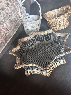 3 baskets 🧺 for sale
