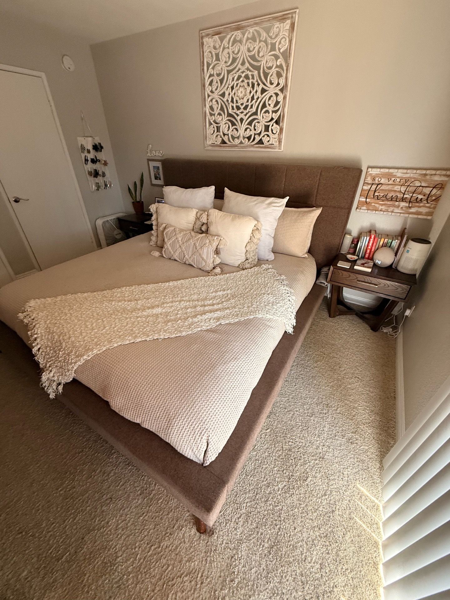 King size Bedroom set, dresser, 2 night stands