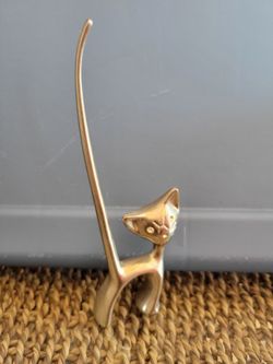 Vintage Cat Figurine With Rhinestone Eyes - Ring Holder