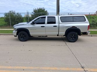 Dodge ram1500 slt