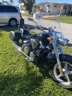 2010 Honda Interstate 1300cc
