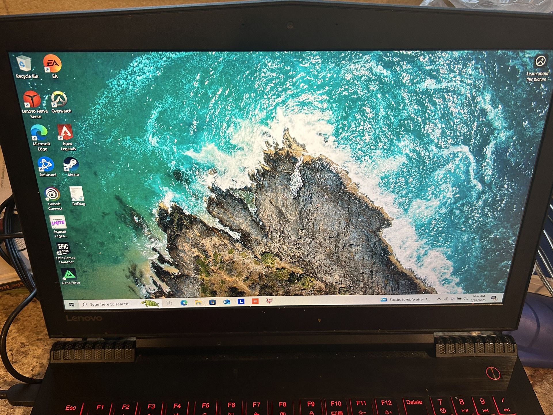 Lenovo Legion Y250 Gaming Laptop