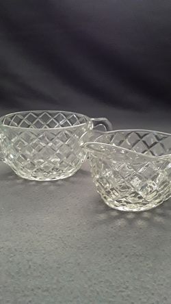 Vintage sugar and creamer set