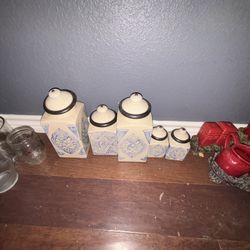 Kitchen Canisters 5 Pc