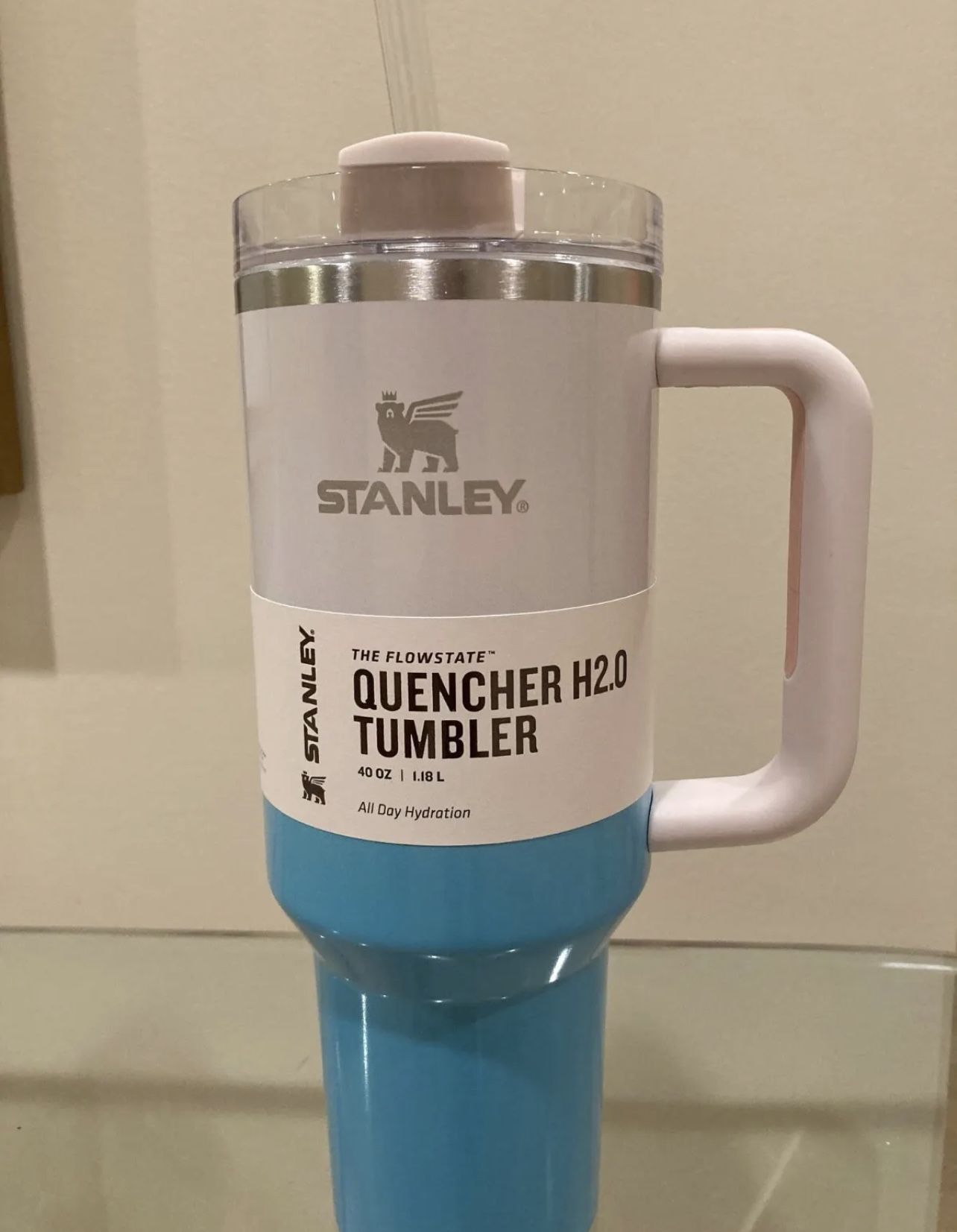 Stanley Adventure Quencher 40 OZ Travel Tumbler / Straw Cup FOG Color New  for Sale in Sacramento, CA - OfferUp