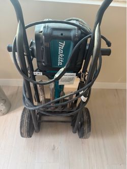 Makita jack hammer