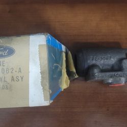 1970-72 FRONT BRAKE CYLINDER