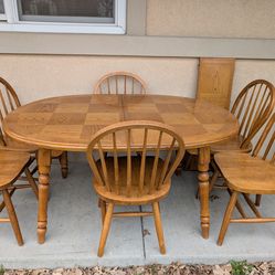 Solid Oak Dining Table with Leaf and 6 Chairs Set