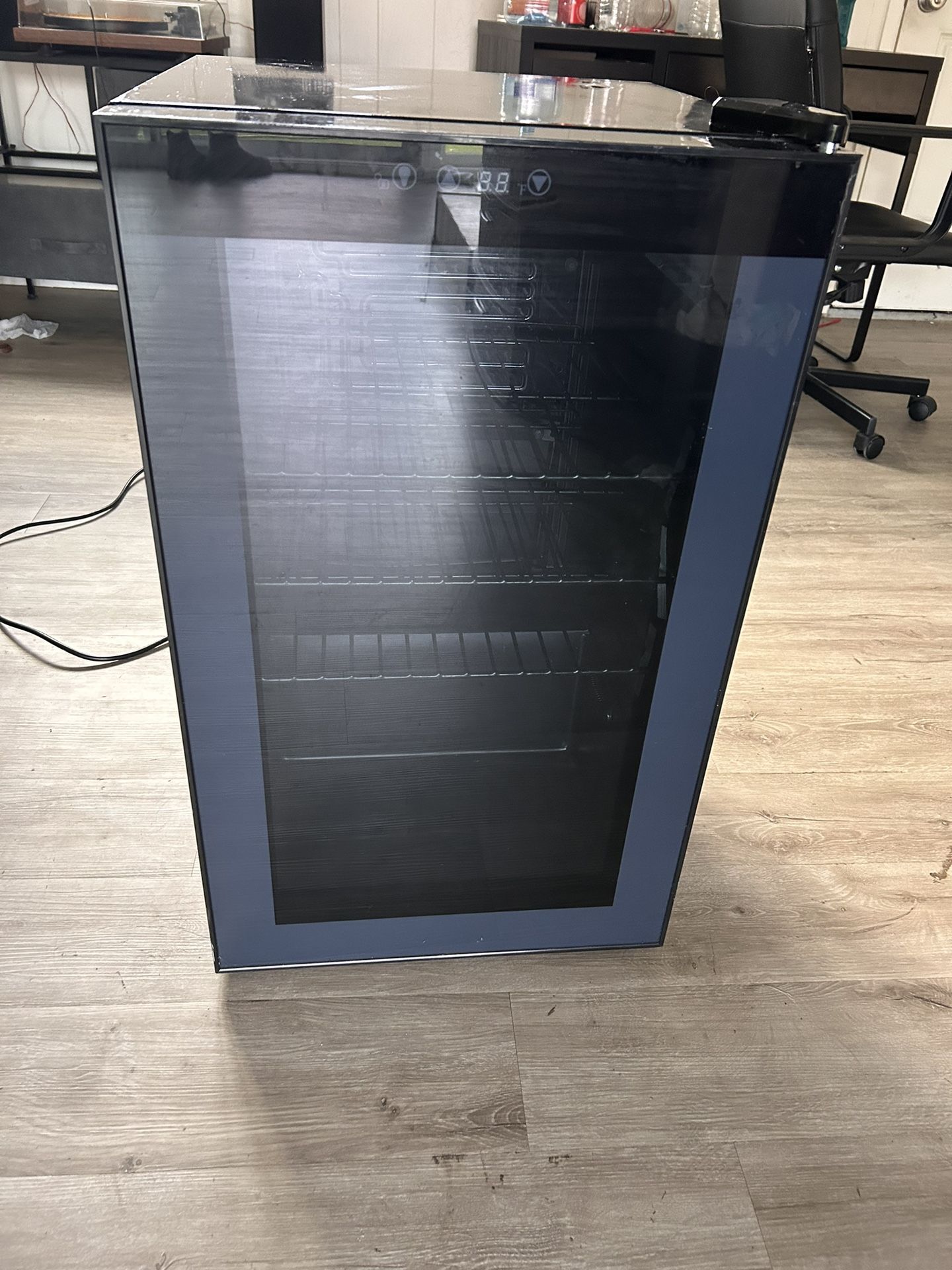 Wine Cooler / Mini Fridge