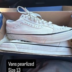 Vans Pearlized Size 13 