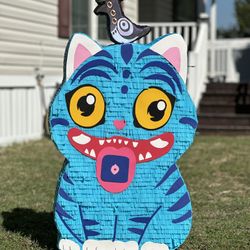 Derpy Tiger Piñata 