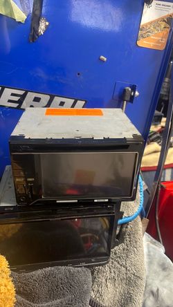 Pioneer AVH P3300BT deck