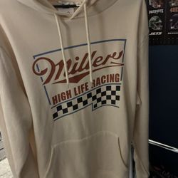 New Miller Life Sweater Size LG $30 