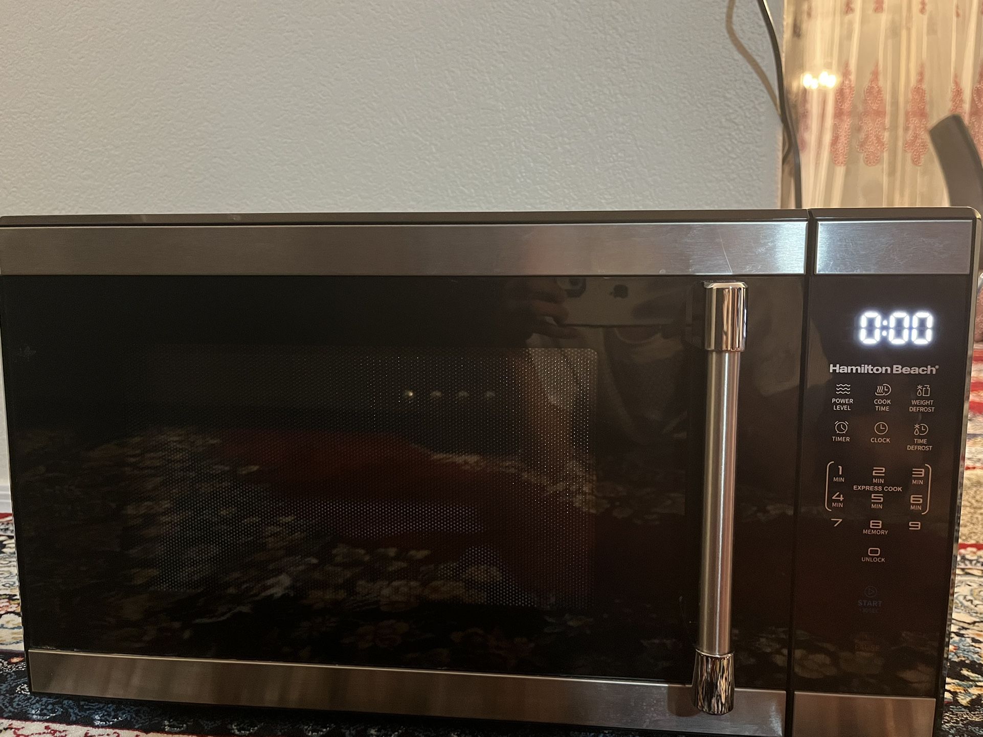 Walmart Microwave Oven 1000W – Model HB8436J91353-01 | Gently Used | Works Perfectly