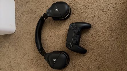 Turtle Beach Gaming Headset and ps5 controller combo