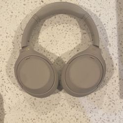 Sony Xm4 Noise Cancelling Headphones 