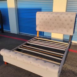 Queen Platform Bed Frame Bedroom Gray - Delivery Available 