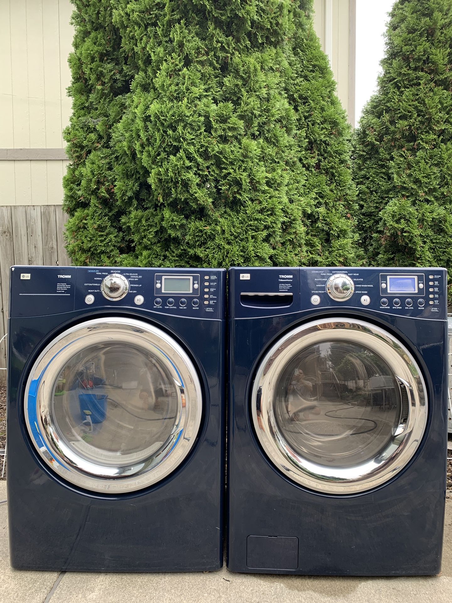 Lg washer and dryer (blue)