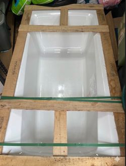 Cast iron tub