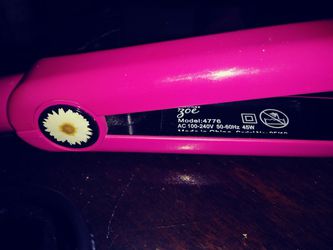 Zoe Flat Iron Hair Straightener Model HS061C TESTED WORKS!!! Hot Pink for  Sale in Sicklerville, NJ - OfferUp