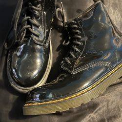 Dr Martens 1460 Y Size 5