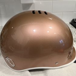 THOUSAND BIKE HELMET FOR ADULTS - HERITAGE COLLECTION - ROSE GOLD - SIZE MEDIUM. 